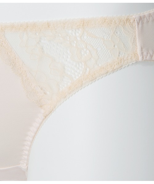 PEACH JOHN（ピーチジョン）の「【一日着けたくなるラクな着心地。繊細レースのノンワイヤーブラ＆ショーツセット】りらこれレーシィノンワイヤーブラセット（ブラ&ショーツ・レディース・ライトグレー/ブラック/パープル/グリーン/ダークラベンダー/オレンジ/ボルドー/カーキ/ネイビー/スモークピンク/アイボリー/ブルーグリーン・BC65/BC70/BC75/DE65/DE70/DE75）」の15枚目の写真