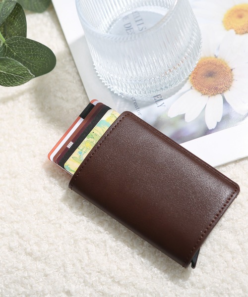 TABI PAL(タビパル)の「カード ケース 磁気防止(カードケース・レディース・ブラック/ブラウン/キャメル/ネイビー・FREE)」の2枚目の写真