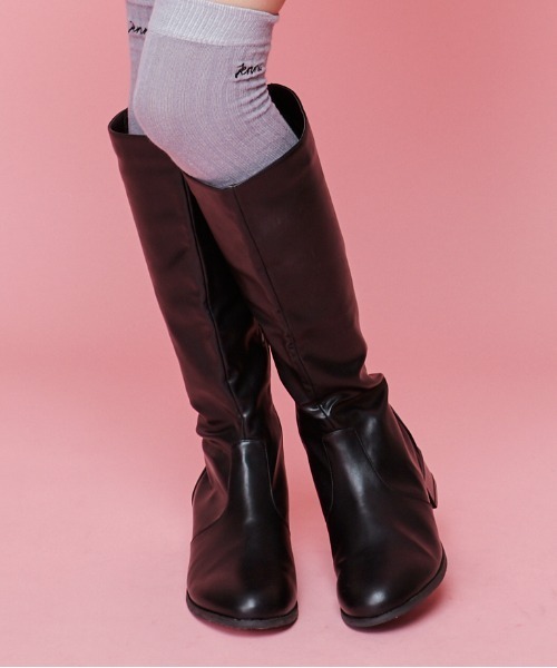 JENNI(ジェニィ)の「タテロゴロングブーツ(ブーツ・キッズ・ブラック/ブラウン・22cm/23cm/24cm/20cm/21cm)」の2枚目の写真