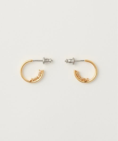 AMBUSH(アンブッシュ)の「NAMEPLATE EARRINGS(ピアス(両耳用)・メンズ・シルバー/ゴールド・ONE SIZE)」の2枚目の写真