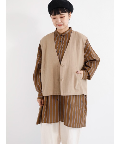 Samansa Mos2(サマンサ モスモス)の「◎Vネックベスト(ベスト・レディース・ベージュ/チャコール/キナリ・フリ-)」の8枚目の写真