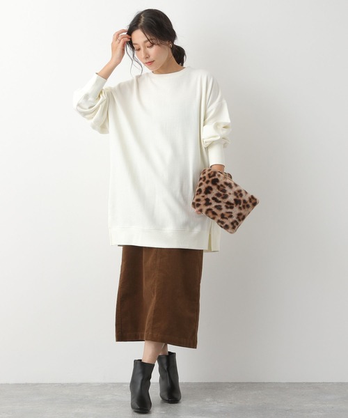 LEPSIM(レプシィム)の「裏毛スリットチュニックワンピース 134876(ワンピース・レディース・イエロー/オフホワイト/レッド/ブラック・FREE)」の7枚目の写真