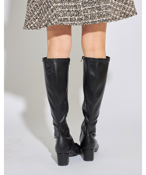 tocco closet（トッコ　クローゼット）の「ストレッチフェイクレザー太ヒールロングブーツ（ブーツ・レディース・ブラック/ダークブラック/ダークブラウン・M/L/S/LL）」の20枚目の写真