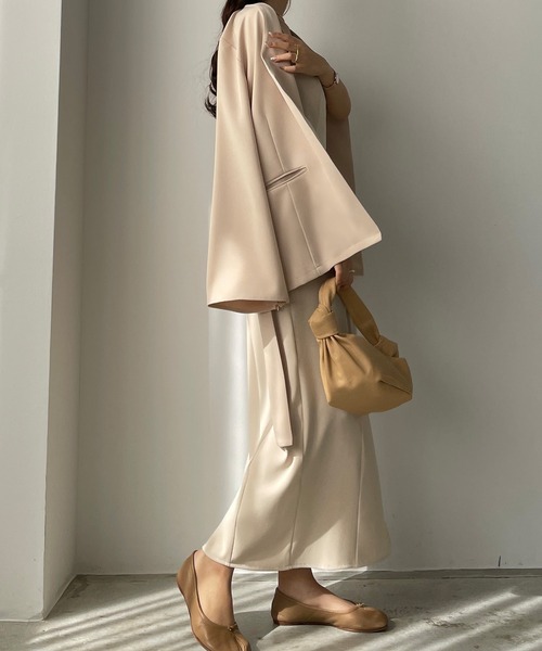 Louere（ルエレ）の「深スリットハイウエストキャミワンピース（ワンピース・レディース・アイボリー/ブラック/ベージュ・SMALL/MEDIUM/LARGE/X-LARGE）」の6枚目の写真