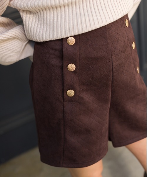 SpRay（スプレイ）の「スエードポンチ金ボタンショートパンツ（チノパンツ・レディース・ブラウン/ブラック・FREE）」の11枚目の写真