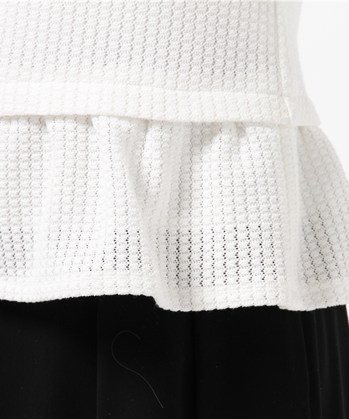 B:MING by BEAMS(ビーミングバイビームス)の「<InRed 6月号掲載>ビーミング by ビームス / レースペプラムブラウス(シャツ/ブラウス・レディース・ホワイト/ネイビー・MEDIUM/SMALL)」の9枚目の写真