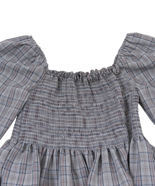 PUNYUS（プニュズ）の「シャーリングショートブラウス（シャツ/ブラウス・レディース・ピンク/グレー/ベージュ・1/2/3/4）」の15枚目の写真