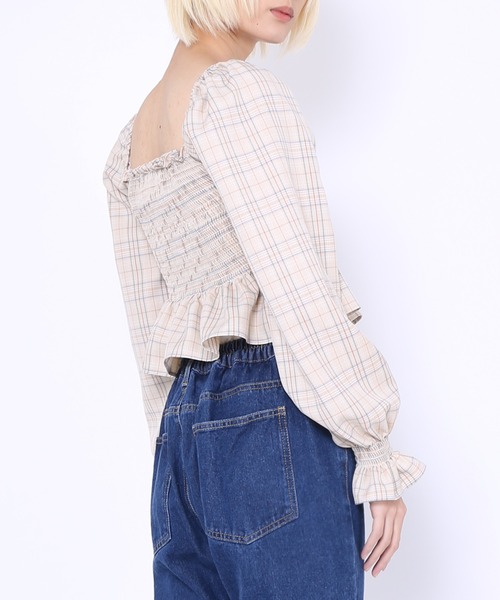 PUNYUS（プニュズ）の「シャーリングショートブラウス（シャツ/ブラウス・レディース・ピンク/グレー/ベージュ・1/2/3/4）」の11枚目の写真