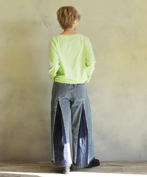 BITTOKO(ビットコ)の「デニムハギワイドパンツ(デニムパンツ・レディース・ブルー・SMALL/MEDIUM)」の5枚目の写真