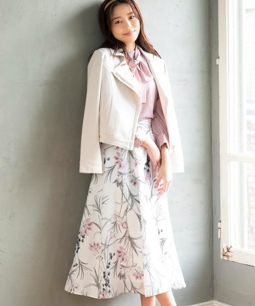 MISCH MASCH（ミッシュマッシュ）の「カットスエードライダース（ブルゾン・レディース・ライトグレー/ベージュ/ダークブラウン・MEDIUM）」の7枚目の写真