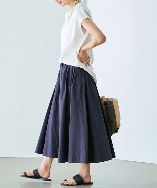 IENA(イエナ)の「《追加3》タイプライターギャザータックスカート(スカート・レディース・ネイビー/ホワイト・38/34/40/36)」の12枚目の写真