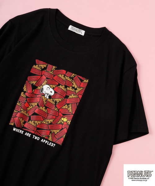 PEANUTS(ピーナッツ)の「PEANUTS スヌーピー 半袖Tシャツ(Tシャツ/カットソー・メンズ・ホワイト/アイボリー/グレイッシュブルー/ピンク/ネイビー/ブルー/ライトグリーン/ホワイト系その他/ブラック/杢グレー・S/M/LL/L)」の1枚目の写真