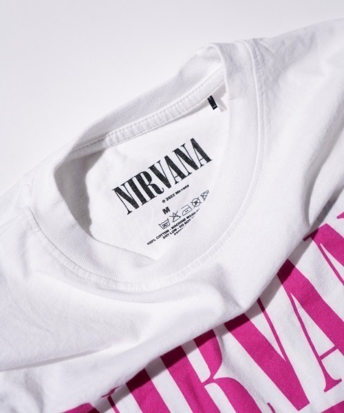 NIRVANA（ニルヴァーナ）の「THRIFTY LOOK/スリフティールック THRIFTY'NIRVANA'TEE ニルヴァーナ　カートコバーン（Tシャツ/カットソー・メンズ・ブラック系2/スミクロ/ホワイト/ネイビー/ブラック系3/ブラック系その他2・LARGE/X-LARGE/XX-LARGE/MEDIUM）」の7枚目の写真