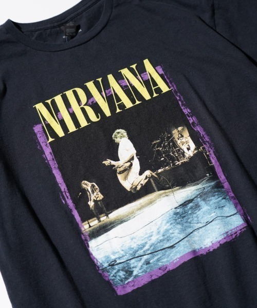 NIRVANA（ニルヴァーナ）の「THRIFTY LOOK/スリフティールック THRIFTY'NIRVANA'TEE ニルヴァーナ　カートコバーン（Tシャツ/カットソー・メンズ・ブラック系2/スミクロ/ホワイト/ネイビー/ブラック系3/ブラック系その他2・LARGE/X-LARGE/XX-LARGE/MEDIUM）」の22枚目の写真