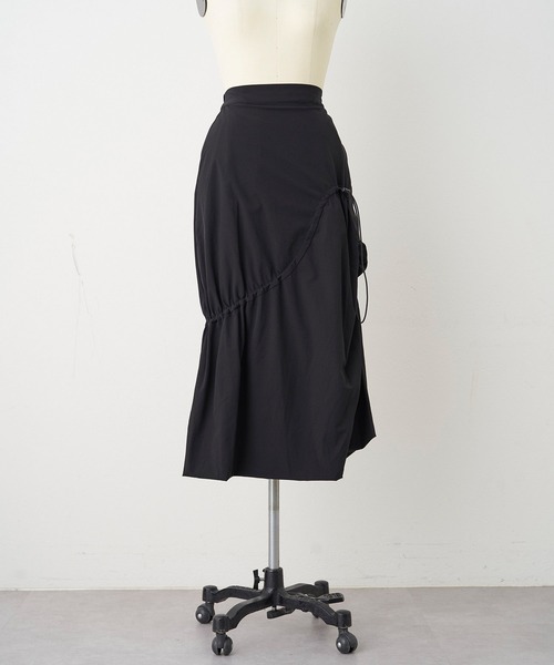 ear PAPILLONNER（イアパピヨネ）の「コクーンスカート【SUM1 STYLE