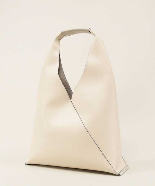 styiro(スタイロ)の「カシュクール ワンハンドルバッグ Lサイズ(ハンドバッグ・レディース・シルバー/ブラック/アイボリー/ベージュ系その他/ブラック系2・FREE)」の6枚目の写真