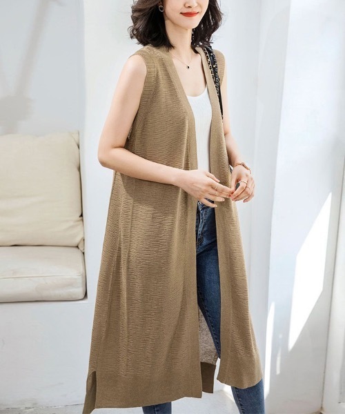 Doux Belle(ドゥーベル)の「ノースリーブロングカーディガン(ベスト・レディース・ホワイト/ブラウン/ベージュ/ダークグレー/ブラック・MEDIUM)」の14枚目の写真