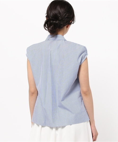 La TOTALITE（ラトータリテ）の「フレンチシャツ。（シャツ/ブラウス・レディース・ブラック/ホワイト/ブルー系その他/ベージュ/サックスブルー・FREE）」の8枚目の写真