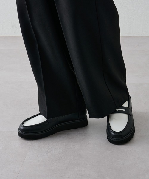 COLONY 2139（コロニートゥーワンスリーナイン）の「配色ローファー（ローファー・メンズ・ブラック・MEDIUM/LARGE）」の8枚目の写真