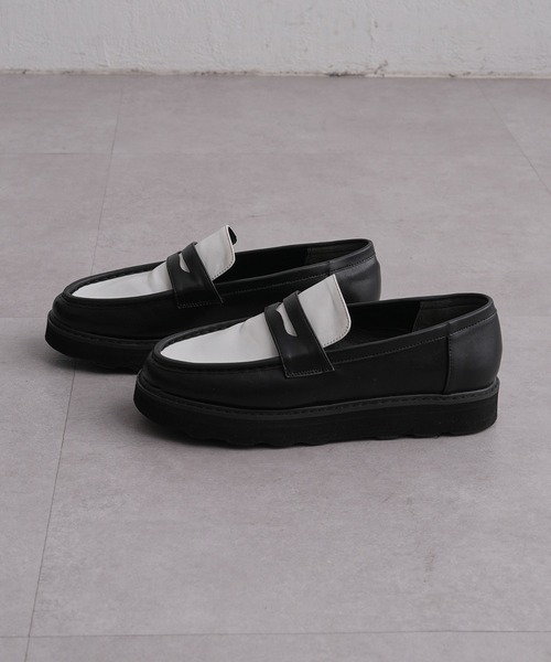 COLONY 2139（コロニートゥーワンスリーナイン）の「配色ローファー（ローファー・メンズ・ブラック・MEDIUM/LARGE）」の5枚目の写真