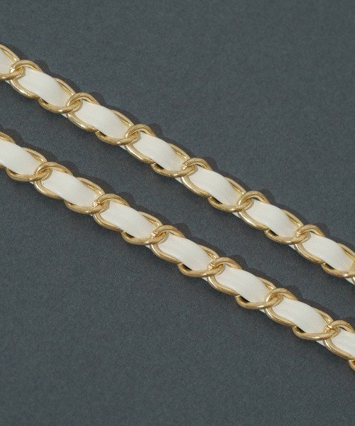 flower（フラワー）の「ドローストリングチェーンバッグ（ショルダーバッグ・レディース・ホワイト/ブラック・FREE）」の10枚目の写真