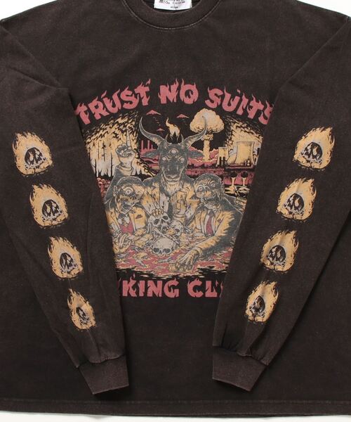 LURKING CLASS（ラーキングクラス）の「【ムラサキスポーツ別注】LURKING CLASS/ラーキングクラス ロンT ワイドシルエット バンドTEE風 グラフィックTシャツ ST23FTM04（Tシャツ/カットソー・メンズ・ブラック・XL/M/L）」の7枚目の写真