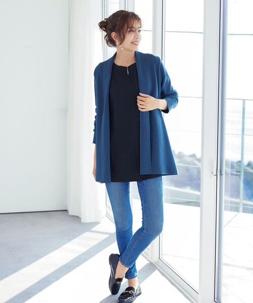 Tiaclasse(ティアクラッセ)の「【洗える】キーネックバックフレアチュニックブラウス(シャツ/ブラウス・レディース・ダークネイビー/ピンク/サックスブルー・L/S/M)」の9枚目の写真