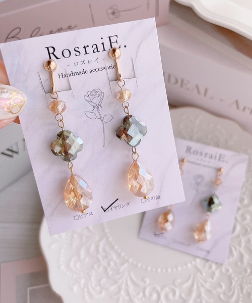 tone(トーン)の「【RosraiE】クローバードロップガラス イヤリング(MA)(イヤリング・レディース・ゴールド・FREE)」の1枚目の写真