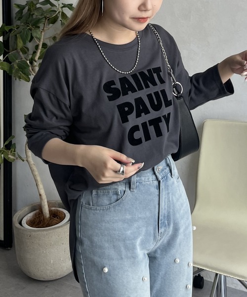 prose verse（プロズヴェール）の「フロッキーロゴロンT（Tシャツ/カットソー・レディース・オフホワイト/チャコール・MEDIUM）」の8枚目の写真