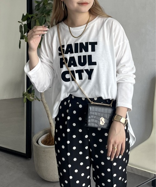 prose verse（プロズヴェール）の「フロッキーロゴロンT（Tシャツ/カットソー・レディース・オフホワイト/チャコール・MEDIUM）」の16枚目の写真