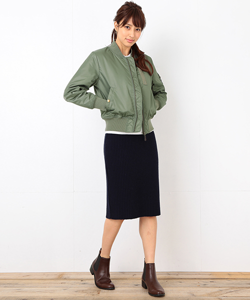 B:MING by BEAMS(ビーミングバイビームス)の「ビーミング by ビームス / MA-1ブルゾン 15AW(ミリタリージャケット・レディース・カーキ/ネイビー・SMALL/MEDIUM)」の18枚目の写真