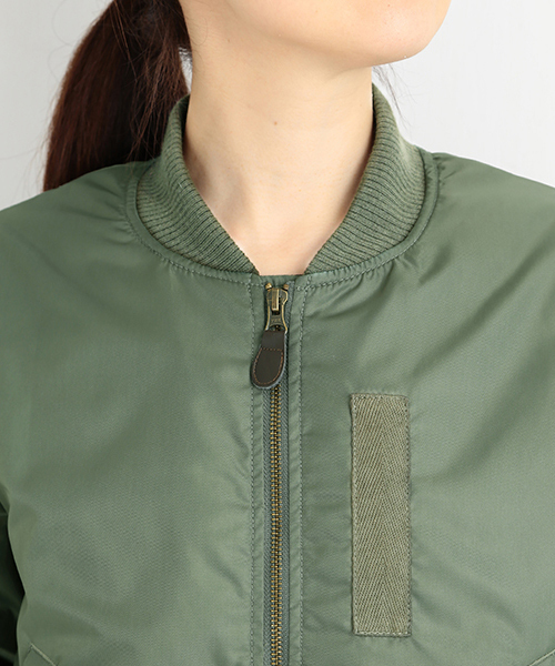 B:MING by BEAMS(ビーミングバイビームス)の「ビーミング by ビームス / MA-1ブルゾン 15AW(ミリタリージャケット・レディース・カーキ/ネイビー・SMALL/MEDIUM)」の19枚目の写真