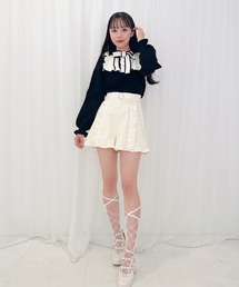 Honey Cinnamon（ハニーシナモン）の「切替フリルボウタイニット
