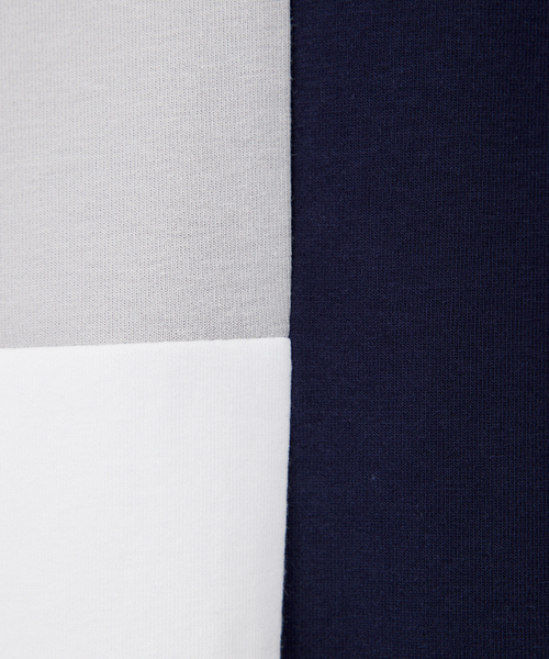 ABAHOUSE GRAY（アバハウスグレイ）の「【シルキーダンボール】パネル切替 パーカー（Tシャツ/カットソー・メンズ・ホワイト/ネイビー/グレイッシュベージュ・46/48）」の12枚目の写真