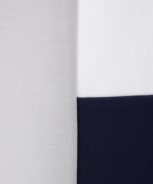 ABAHOUSE GRAY（アバハウスグレイ）の「【シルキーダンボール】パネル切替 パーカー（Tシャツ/カットソー・メンズ・ホワイト/ネイビー/グレイッシュベージュ・46/48）」の8枚目の写真