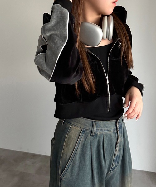 apres jour mignon（アプレジュールミニョン）の「ベロアクロップド