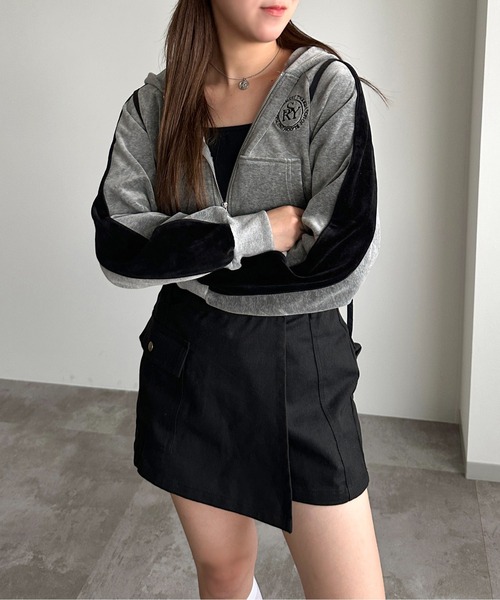 apres jour mignon（アプレジュールミニョン）の「ベロアクロップド