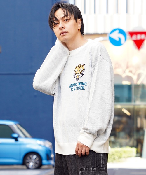 セール】グラフィック ジャガードクルーネックニット / Graphic