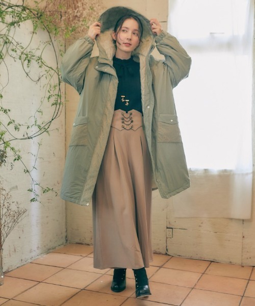 axes femme(アクシーズファム)の「フード付モンスターコート(その他アウター・レディース・キナリ/グリーン/ブラック・FREE)」の5枚目の写真