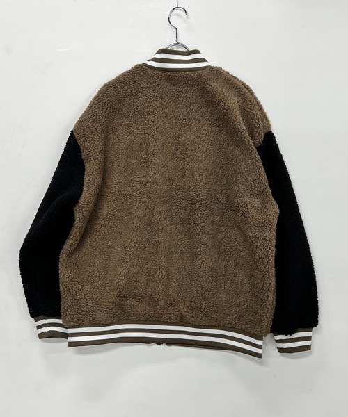 セール】もこもこボアフリース / 刺繍ワッペン入り スタジアム