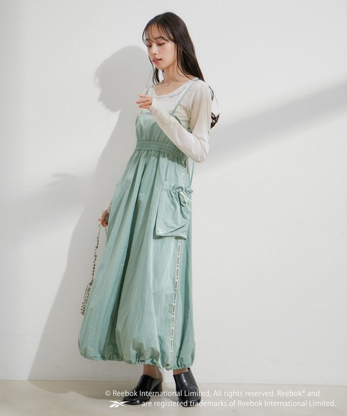 VIS（ビス）の「【Reebok別注】バルーンヘムキャミワンピース（ワンピース・レディース・ライトグリーン/ブラック・FREE）」の13枚目の写真