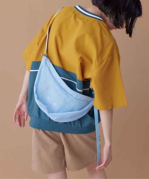 CONTROL FREAK / CTFK(コントロールフリーク)の「CONTROL FREAK / CTFK(コントロールフリーク)メッシュハーフムーンショルダー(ショルダーバッグ・レディース・アイボリー/レッド/ブルー/ブラック/グレー/グリーン・FREE)」の5枚目の写真