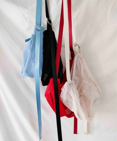 CONTROL FREAK / CTFK(コントロールフリーク)の「CONTROL FREAK / CTFK(コントロールフリーク)メッシュハーフムーンショルダー(ショルダーバッグ・レディース・アイボリー/レッド/ブルー/ブラック/グレー/グリーン・FREE)」の7枚目の写真