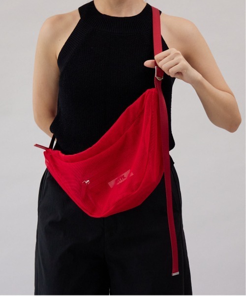 CONTROL FREAK / CTFK(コントロールフリーク)の「CONTROL FREAK / CTFK(コントロールフリーク)メッシュハーフムーンショルダー(ショルダーバッグ・レディース・アイボリー/レッド/ブルー/ブラック/グレー/グリーン・FREE)」の9枚目の写真