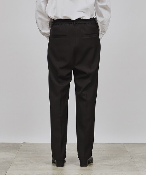 tk.TAKEO KIKUCHI(ティーケータケオキクチ)の「◆ルーズテーパードスラックス(スラックス・メンズ・オフホワイト/ブラック/ダークグリーン/チャコールグレー・02/03/01)」の8枚目の写真