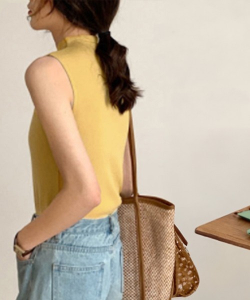 Miniministore(ミニミニストア)の「タンクトップ プチハイネック レディース(タンクトップ・レディース・ベージュ/イエロー/ホワイト/ブラック/グレー・FREE)」の17枚目の写真