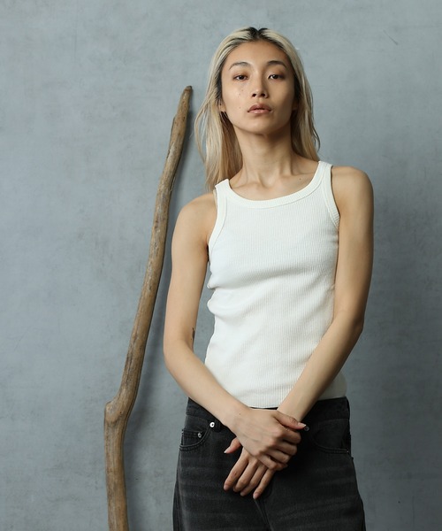 paradigm（パラダイム）の「コットン100%アメスリリブタンク（タンクトップ・レディース・ホワイト/ライトグレー/ブラック系その他・MEDIUM/SMALL）」の8枚目の写真