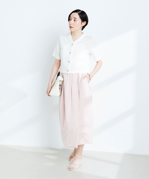 NOLLEY’S(ノーリーズ)の「《手洗い可能》フワシャギーVネック5分袖ニットジャケット(カーディガン/ボレロ・レディース・レッド/ネイビー/ホワイト系その他4/オフホワイト・38)」の14枚目の写真