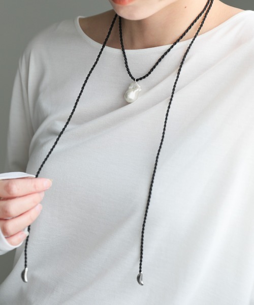 select MOCA（セレクトモカ）の「バロックパールコードチョーカー（ネックレス・レディース・ブラック・FREE）」の4枚目の写真