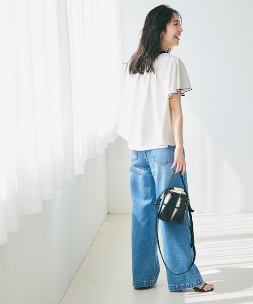 coca(coca)(コカ)の「配色ラッフルスリーブブラウス/UVカット/防シワ/イージーケア(シャツ/ブラウス・レディース・ブラック/ホワイト・M/L)」の7枚目の写真